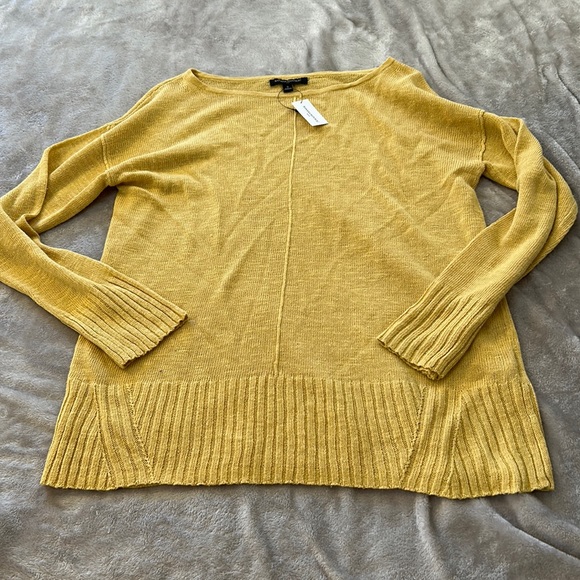 Banana Republic Sweaters Nwt Banana Republic Lightweight Sweater